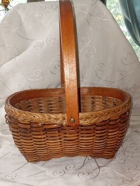 Vintage Nantucket Light Ship Basket